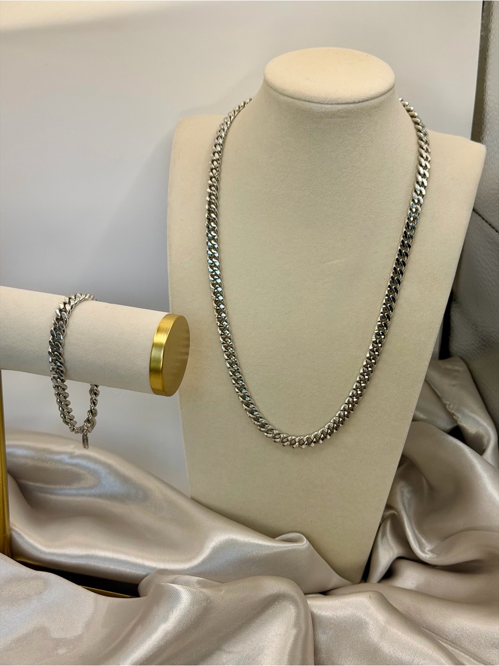 Monet Vintage Silver Tone Curb Chain Necklace & Bracelet Set